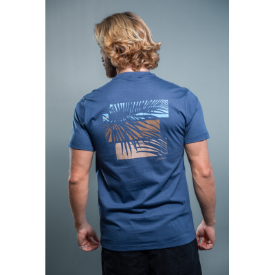 Camiseta Estampa Folhagens